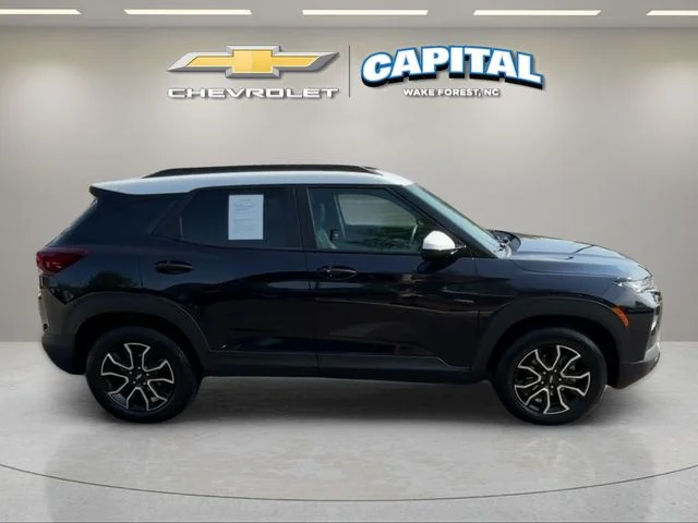 Used 2021 Blue Chevrolet ACTIV image 6