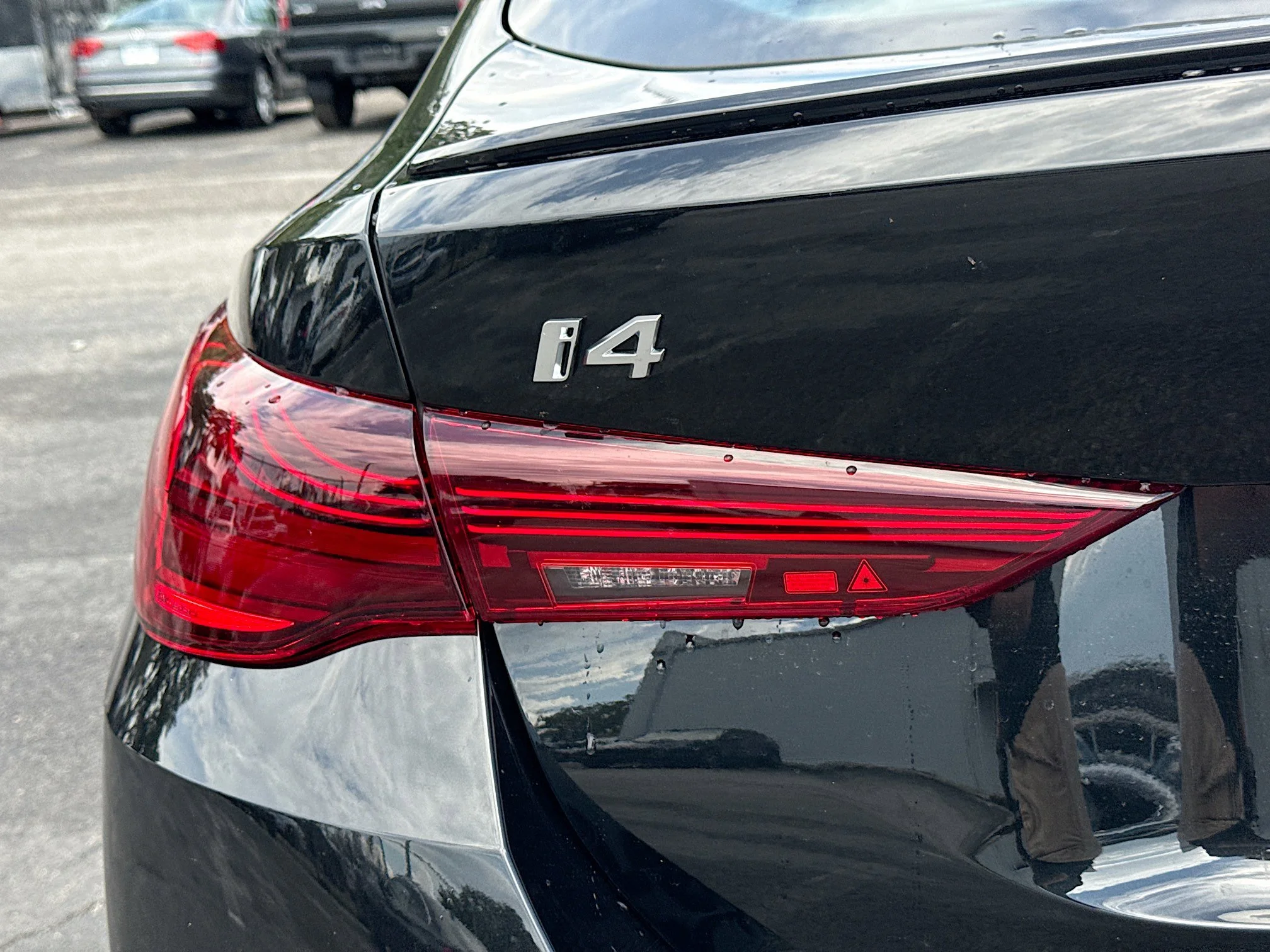New 2026 Black Sapphire Metallic BMW M60 image 10