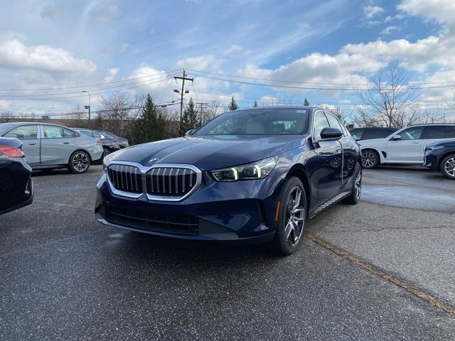 2026 BMW 5 Series 530i xDrive