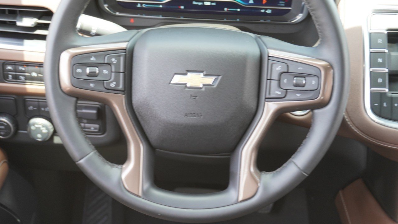 Used 2024 Gray Chevrolet High Country image 32