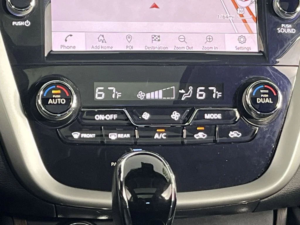 Used 2019 Silver Nissan Platinum image 19