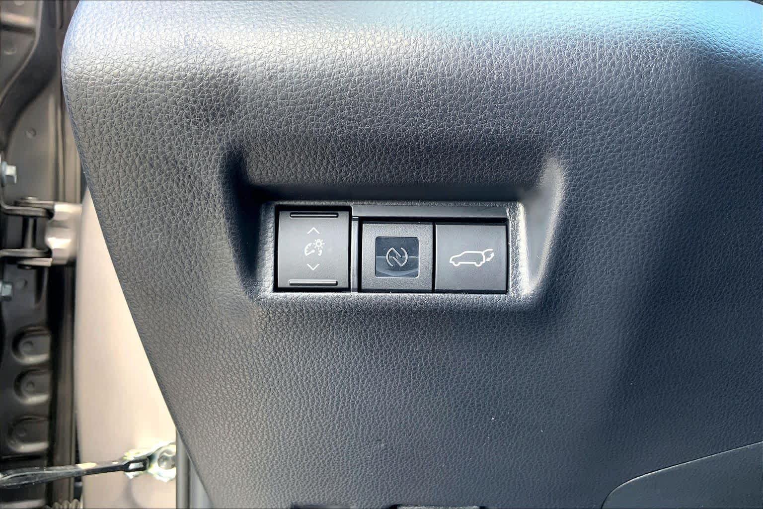 Certified Used 2026 Meteor Shower Toyota XLE Premium image 33