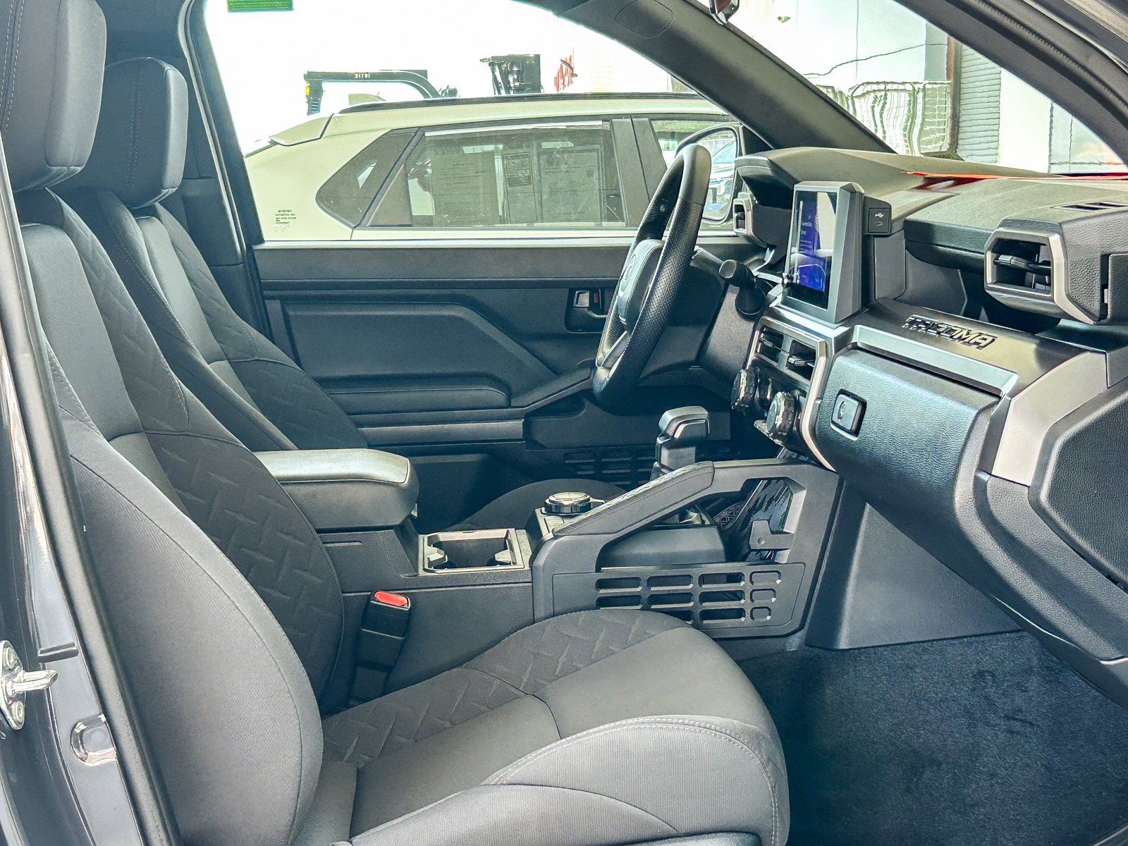 Used 2025 UNDERGROUND TOYOTA TRUCK SR5 image 16