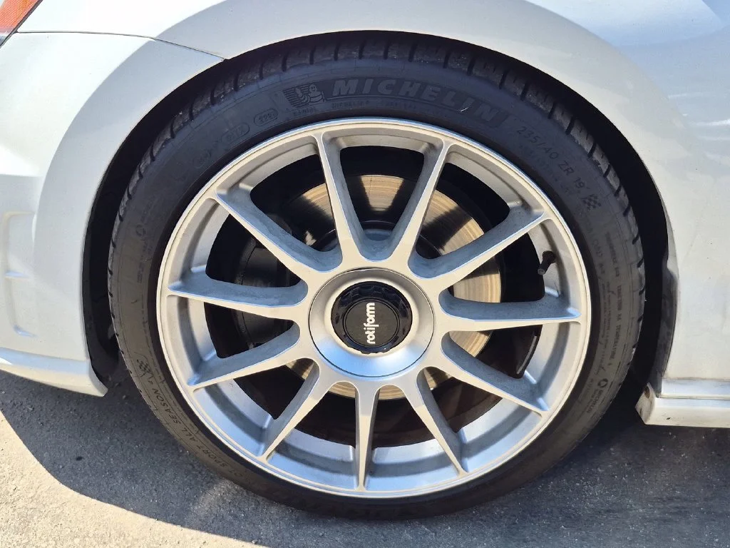Used 2016 White Volkswagen  image 15