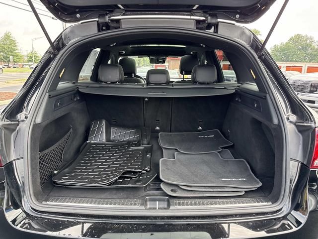 Used 2021 Black Mercedes-Benz GLC 300 image 29