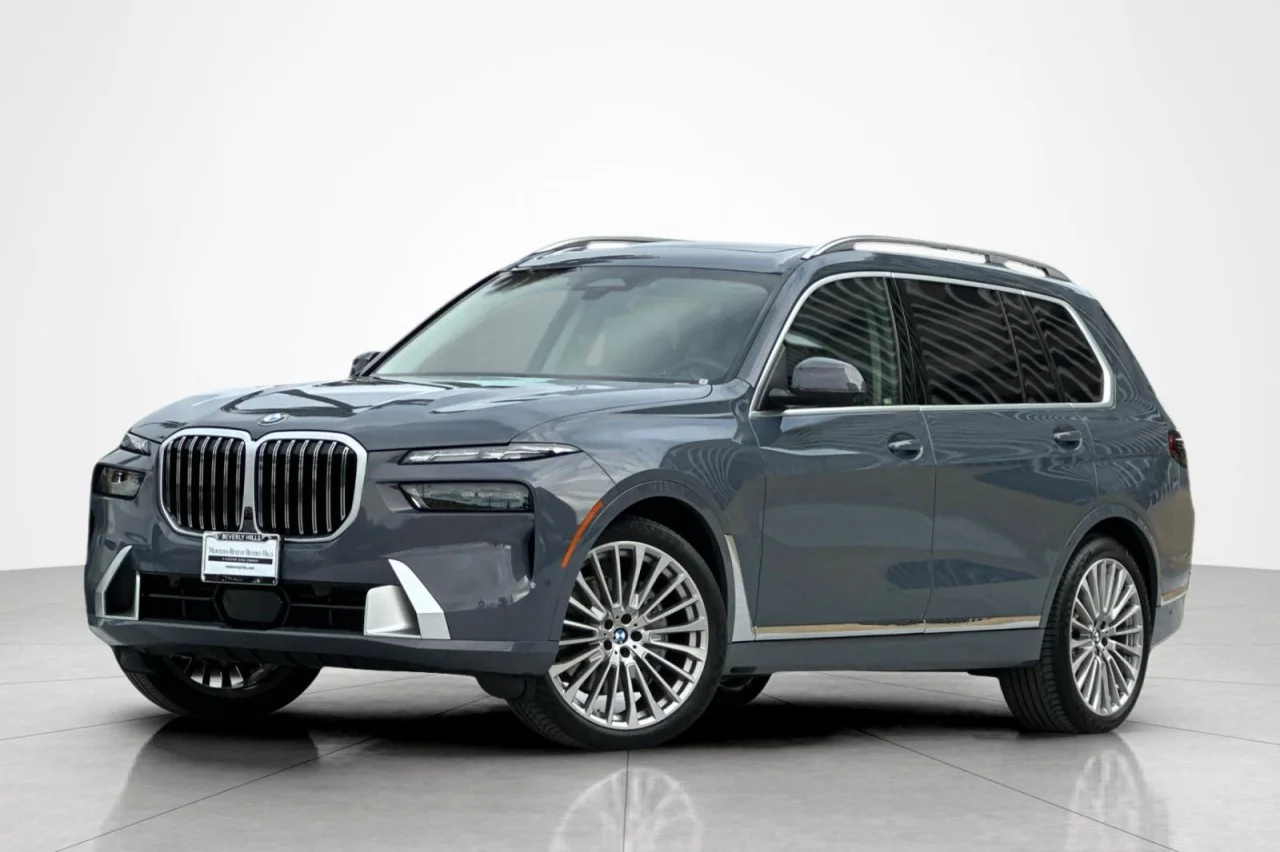 2024 BMW X7 xDrive40i's photo