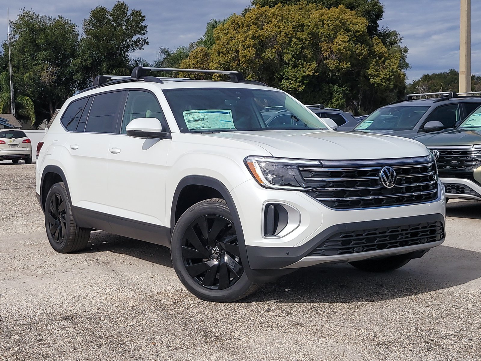 2026 Volkswagen Atlas SE w/Tech - Photo 34