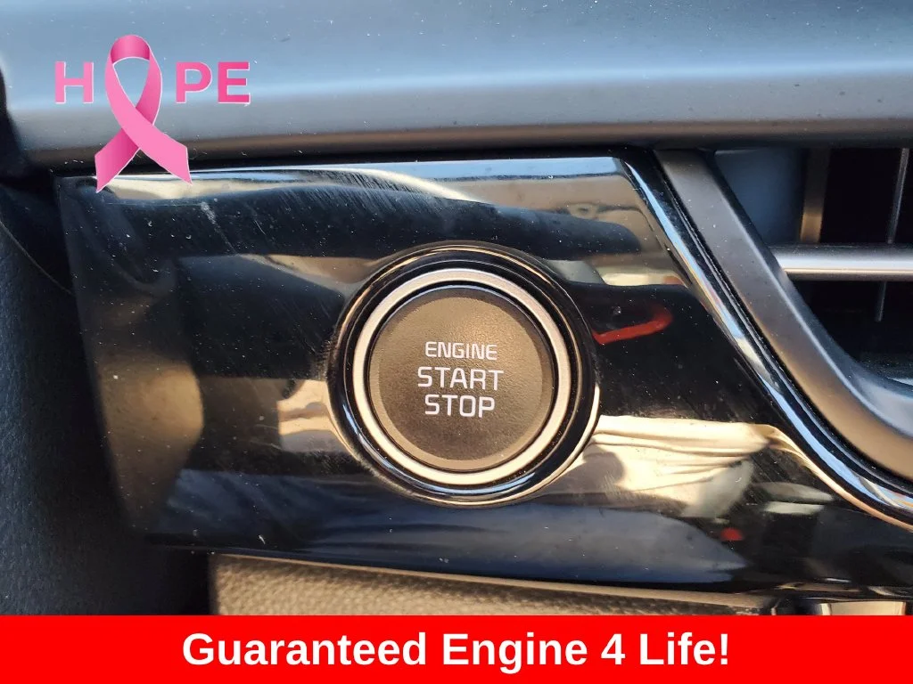 Used 2025 White Kia S image 13