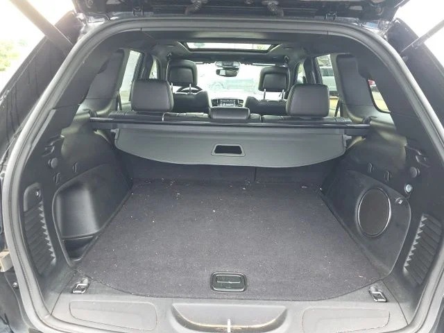 Used 2021 Black Jeep Limited image 11