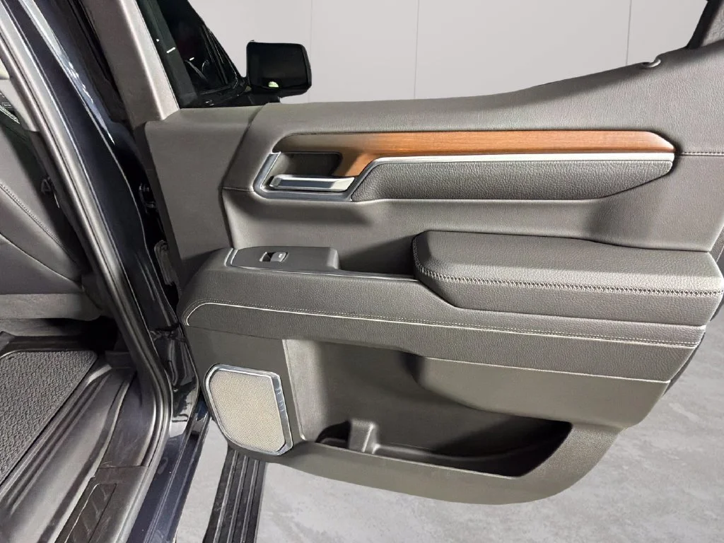 Used 2024 Titanium Rush Metallic GMC Denali image 37
