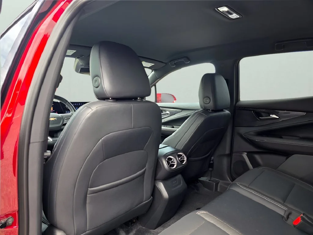 Used 2024 Radiant Red Tintcoat Chevrolet LT image 29