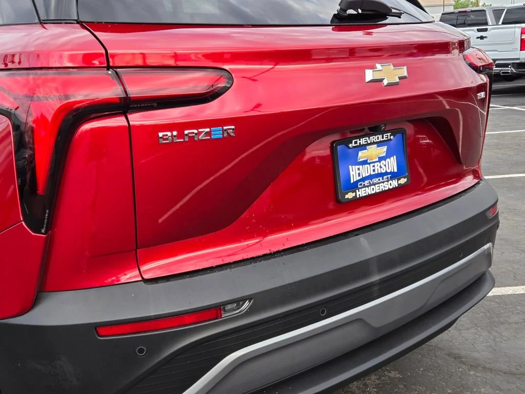 Used 2024 Radiant Red Tintcoat Chevrolet LT image 5