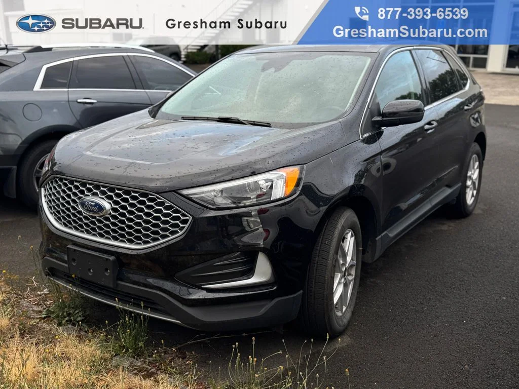 Used 2024 Black Metallic Ford SEL image 1