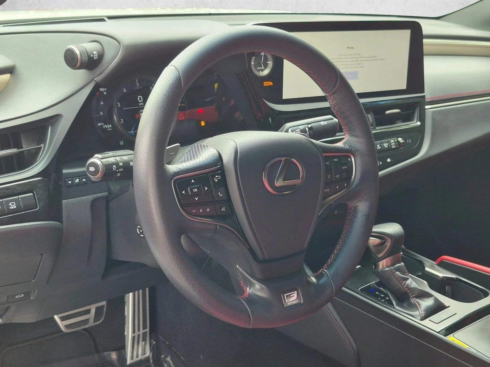 Certified Used 2025 Ultra White Lexus F SPORT HANDLING image 15