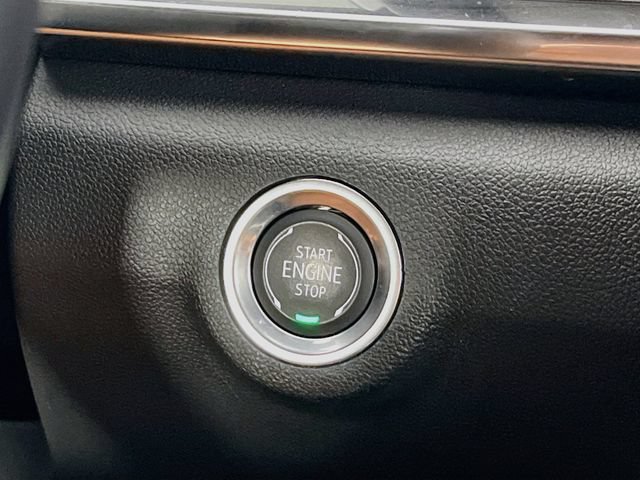 Used 2026 Summit White GMC Elevation image 16