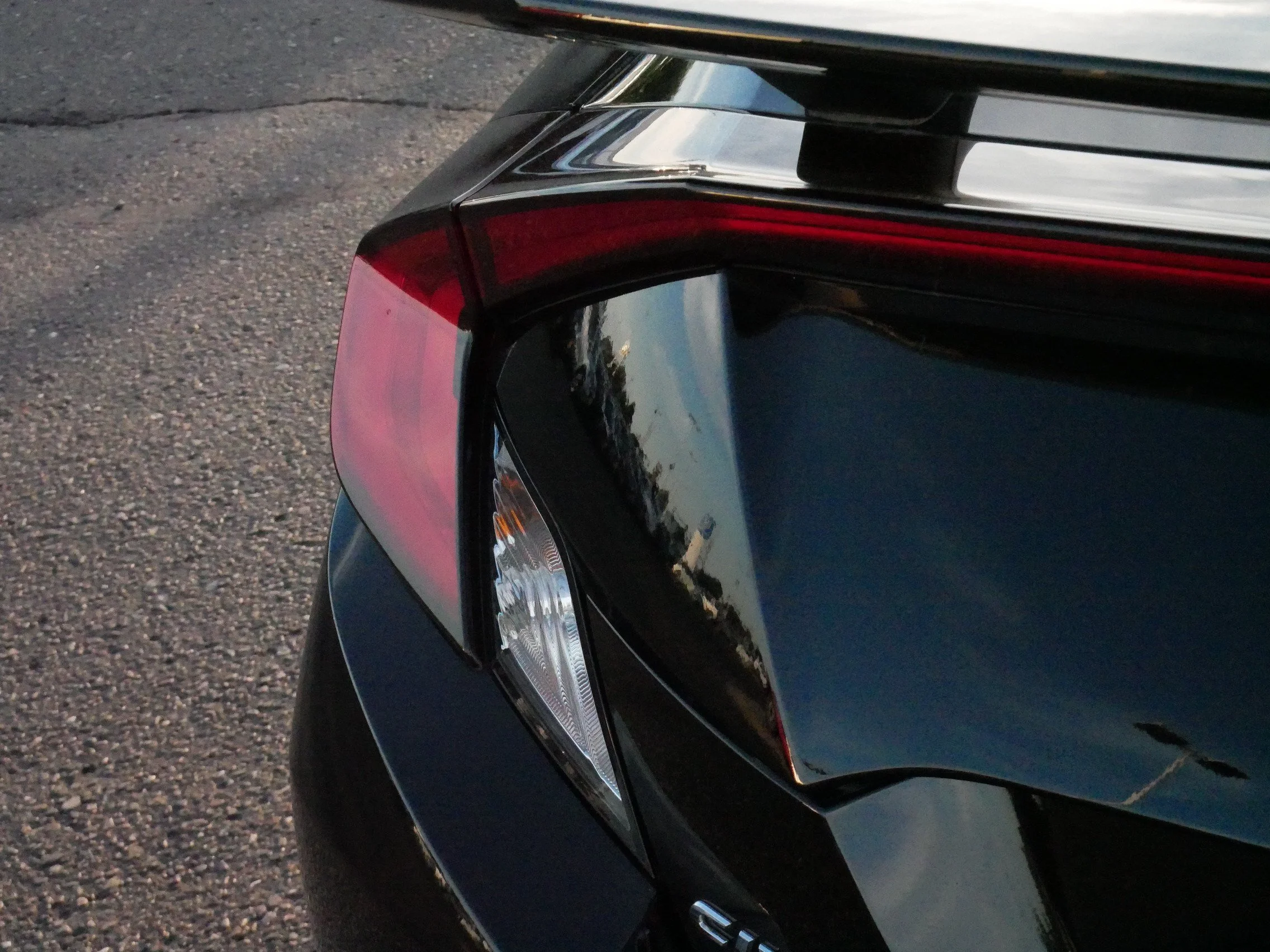 Used 2020 Crystal Black Pearl Honda  image 17
