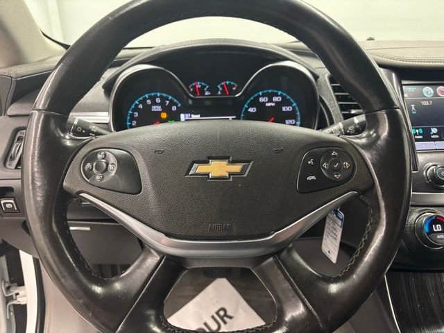 Used 2016 White Chevrolet LT image 15