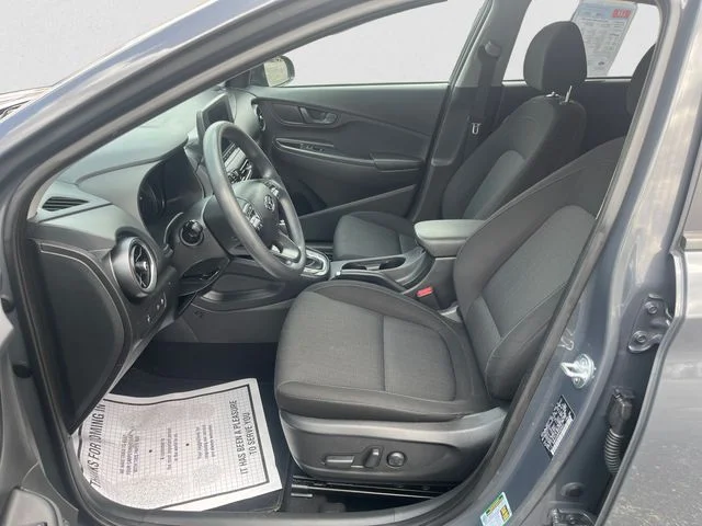 Used 2023 Gray Hyundai SEL image 9