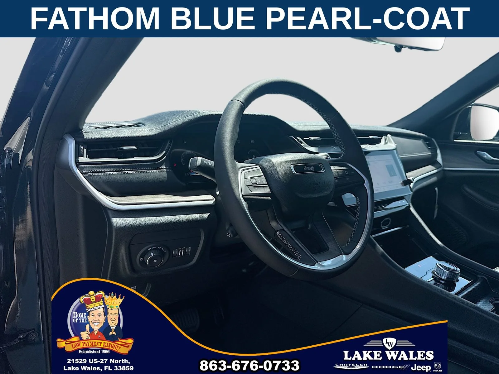 New 2026 Fathom Blue Pearl-Coat Exterior Paint Jeep Limited image 8