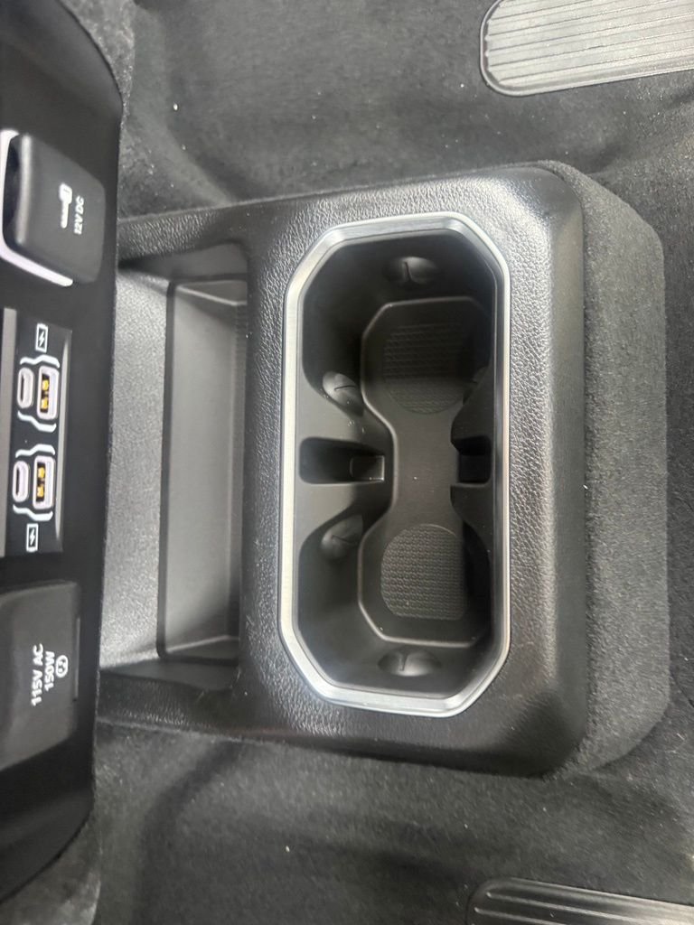 New 2026 Silver-Zynith Exterior Paint Jeep 85th Anniversary Edition image 38