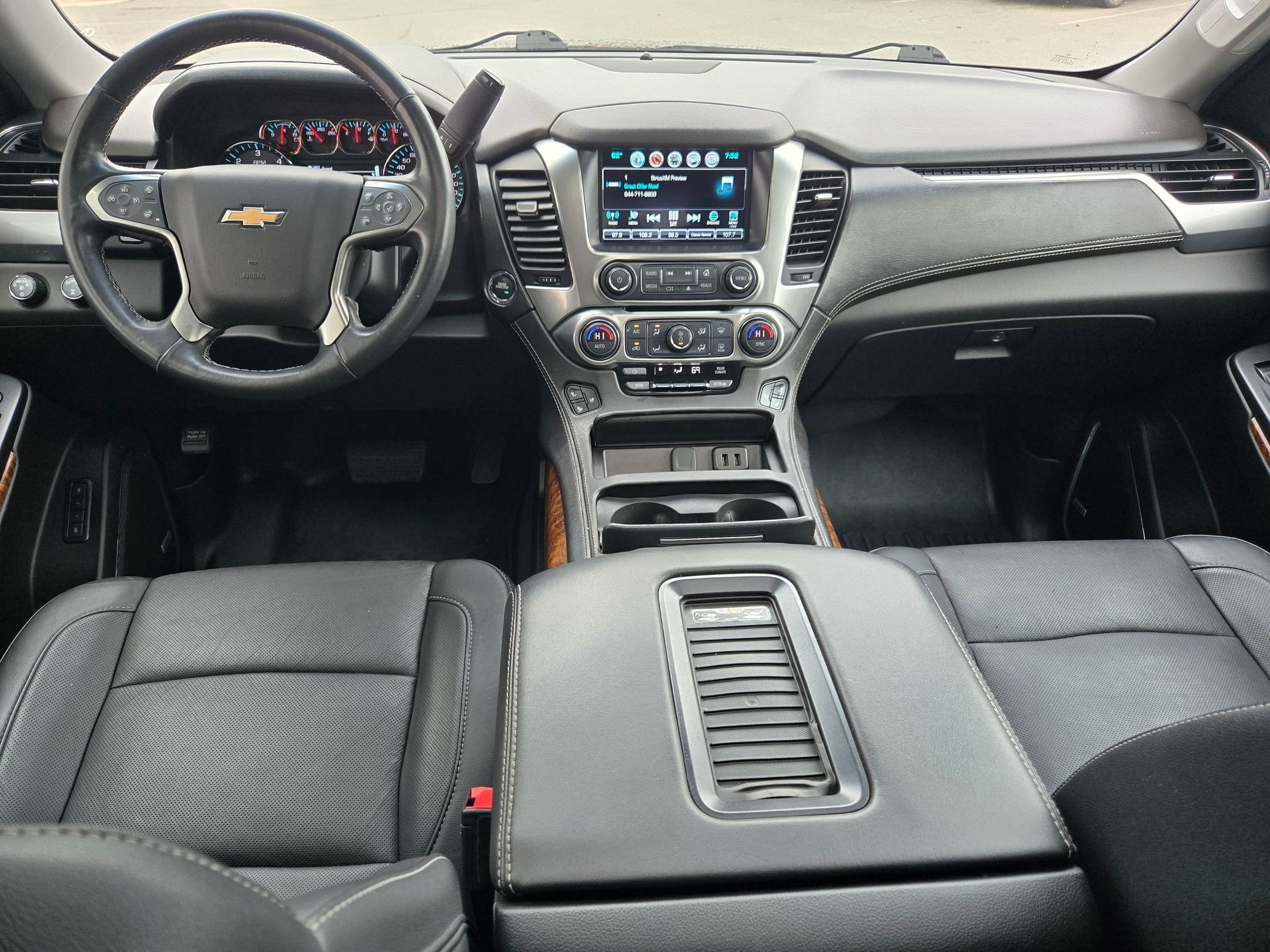 Used 2019 Black Chevrolet Premier image 10
