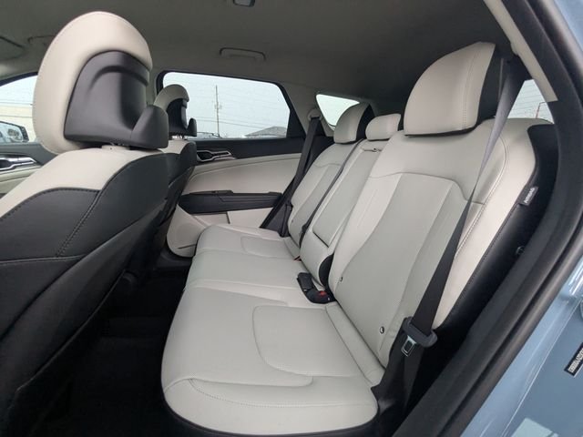 New 2027 Heritage Blue Kia EX image 13