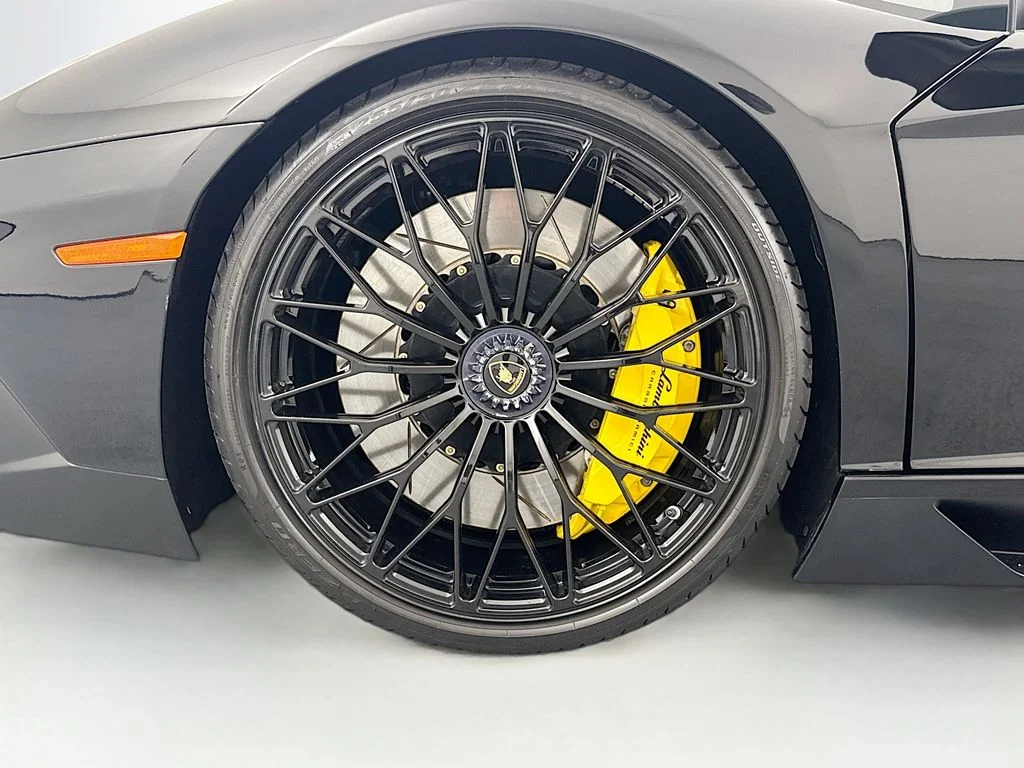 2017 Lamborghini Aventador Superveloce - Photo 31
