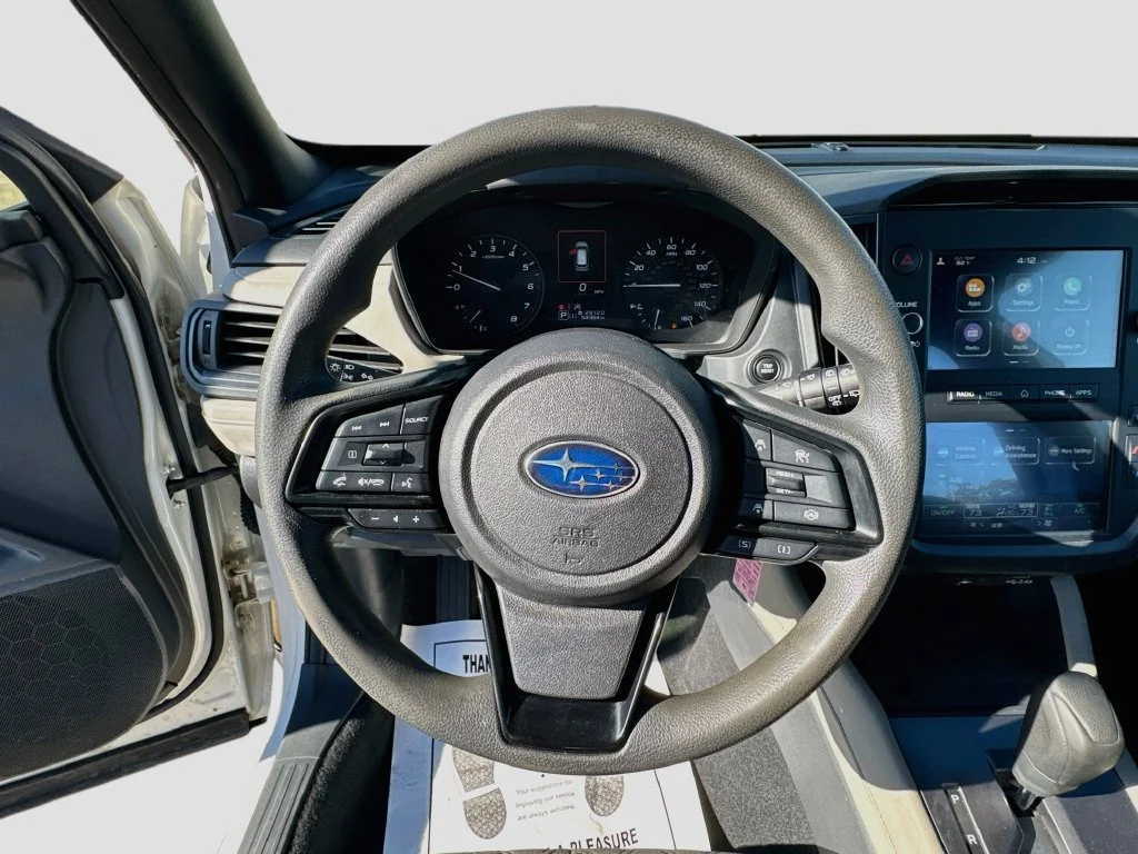 Used 2025 White Subaru Base image 12