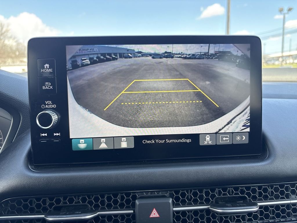 Used 2023 White Honda EX-L image 22