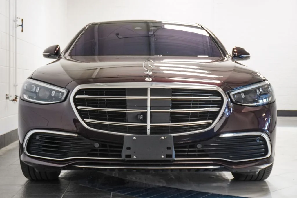 Used 2022 Red Mercedes-Benz S 580 image 40