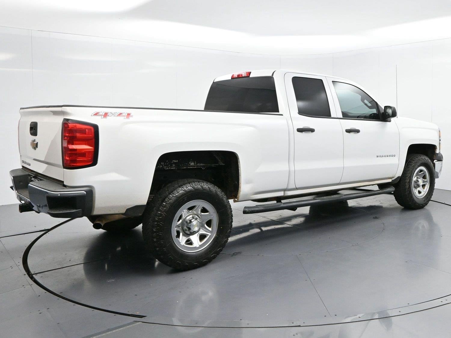 Used 2014 Summit White Chevrolet Work Truck image 7