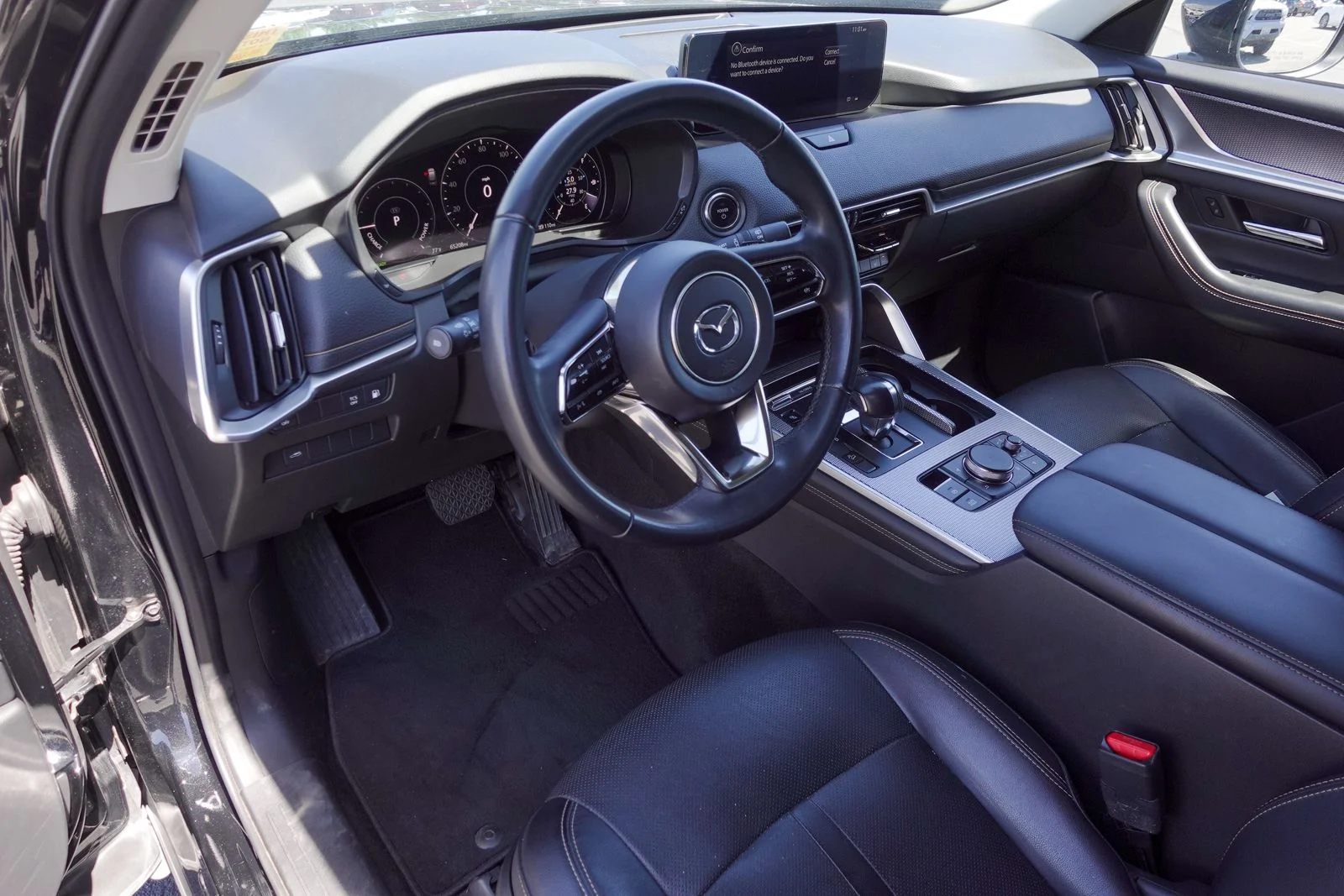 Used 2024 Jet Black Mica Mazda Preferred image 9