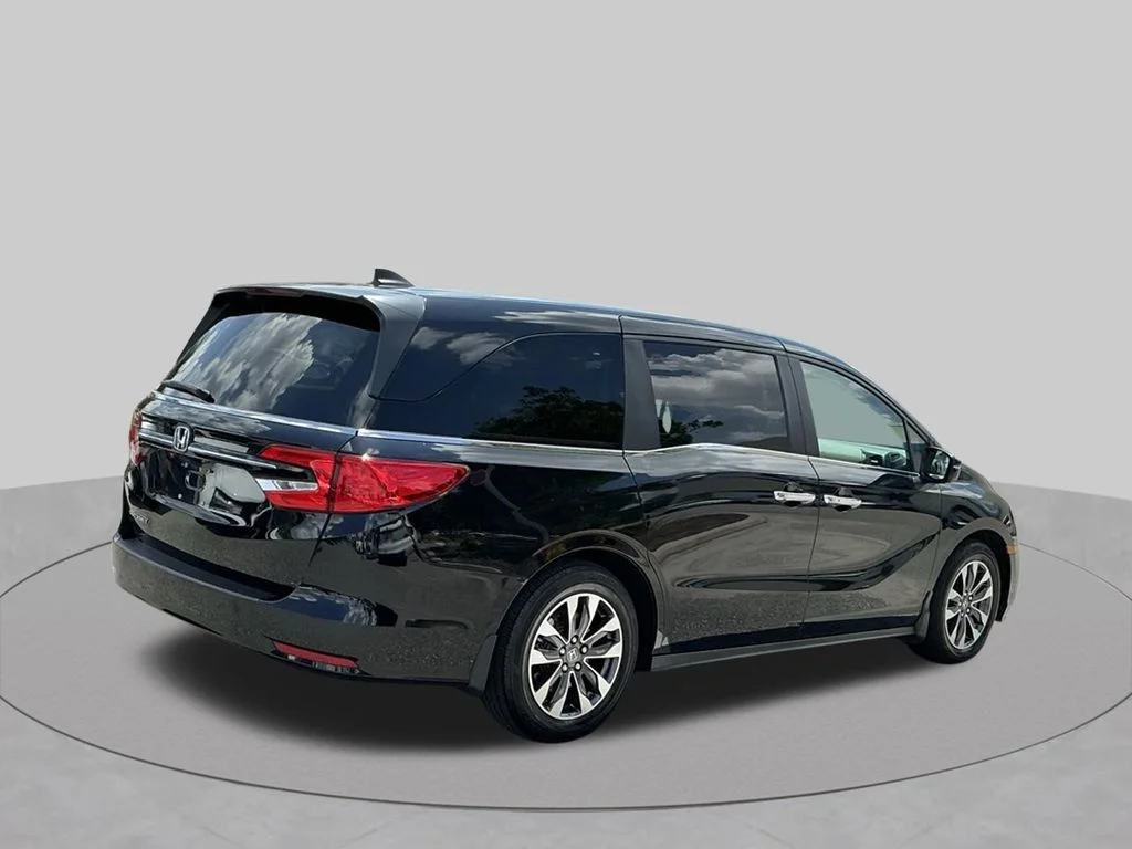 Used 2024  Honda EX-L image 14
