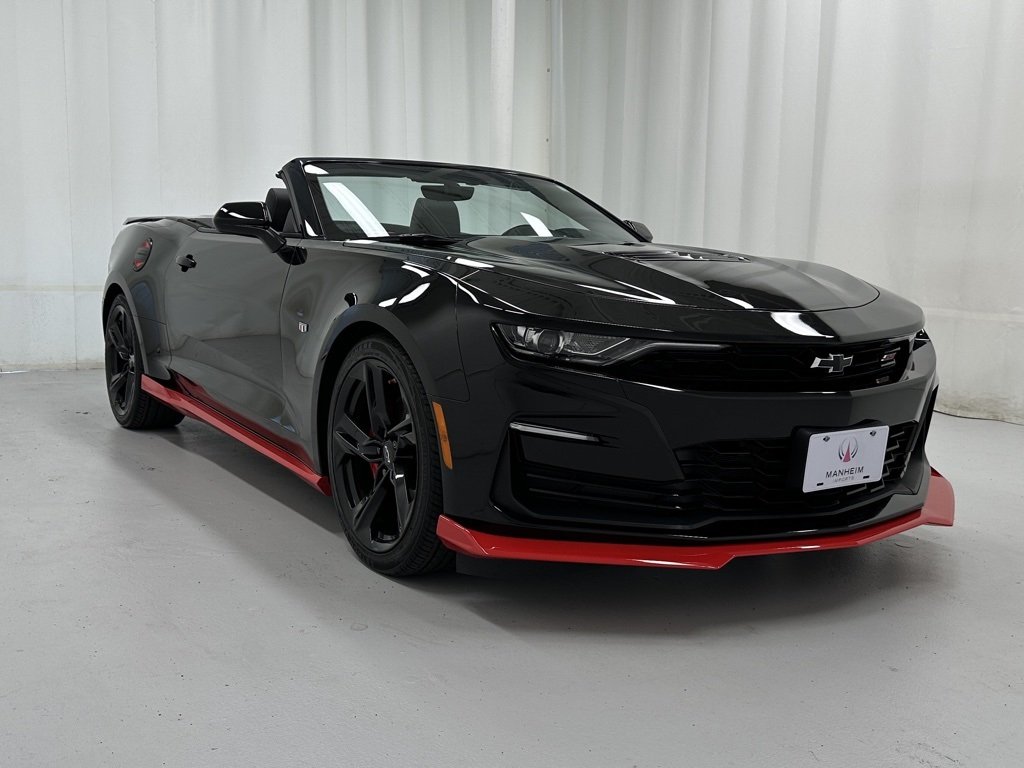 2022 Chevrolet Camaro 2SS photo 2