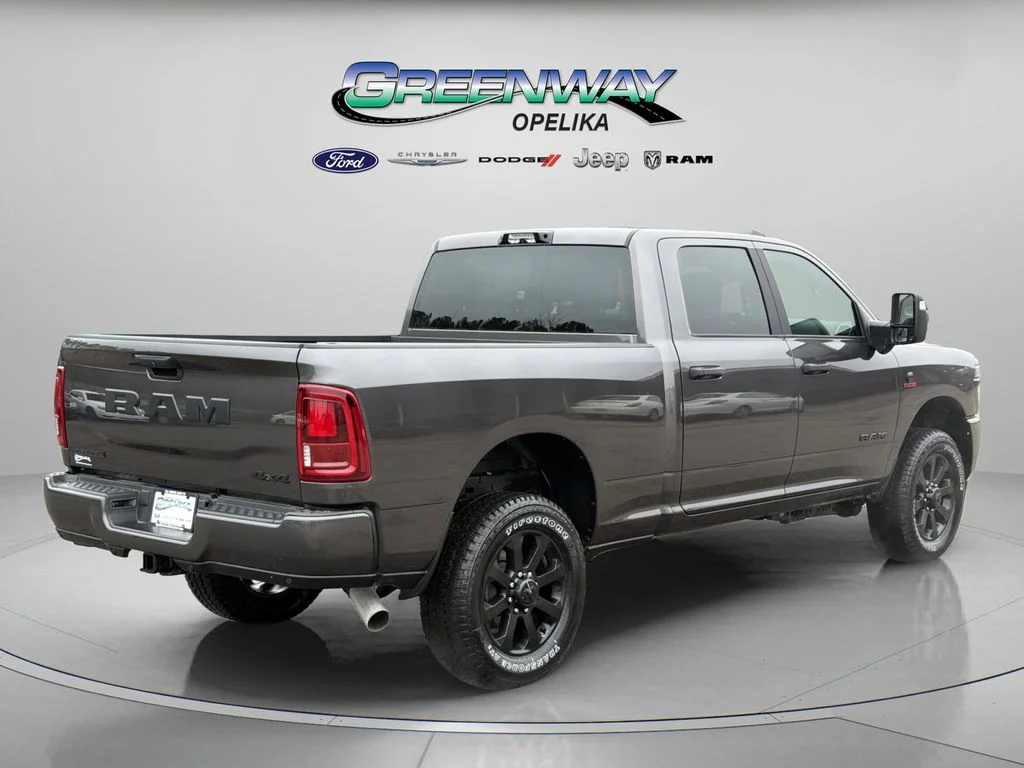 New 2025 Granite Crystal Metallic Clearcoat RAM Big Horn image 7