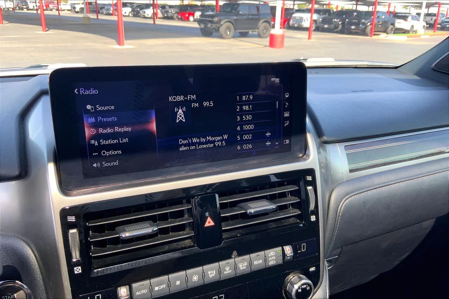Used 2022 Nebula Gray Pearl Lexus Premium image 34