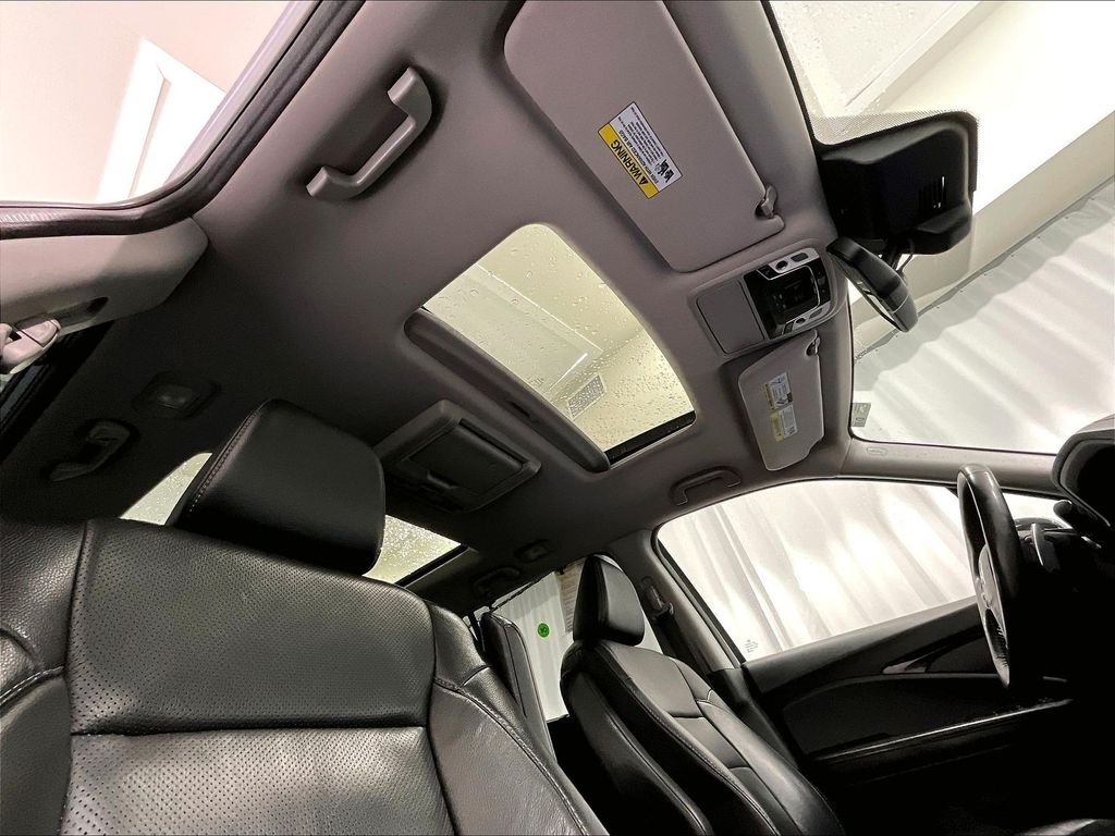 Used 2016 Silver Honda Elite image 23