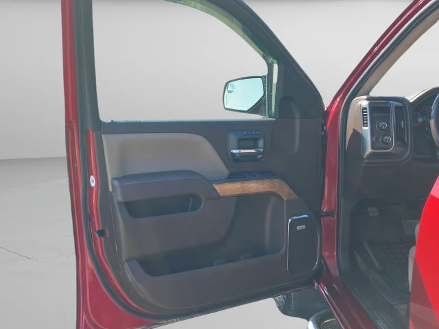 2018 Chevrolet Silverado 1500 LTZ - Photo 27