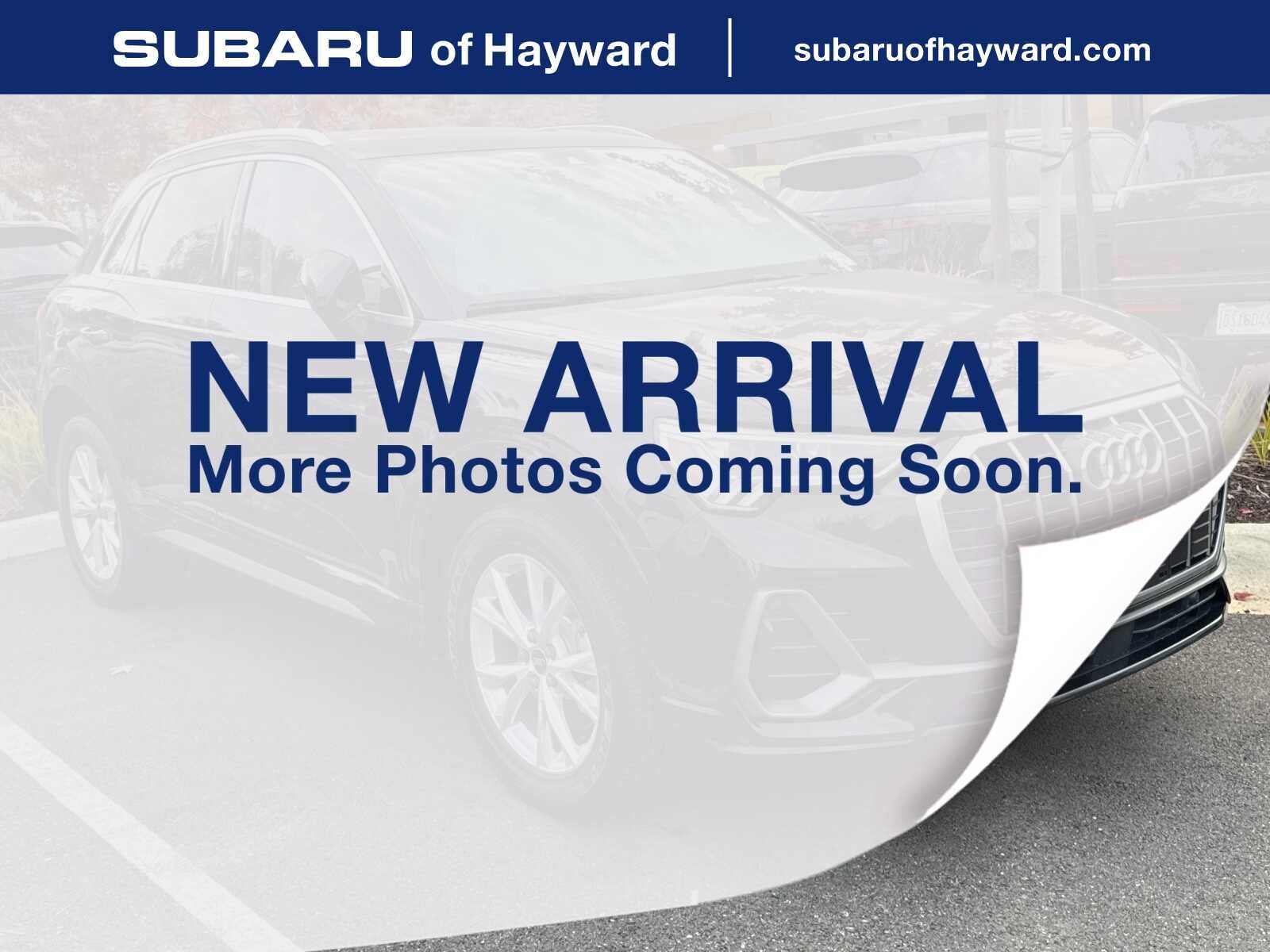 Used 2024 Black Metallic Audi Premium 4D Sport Utility image 1