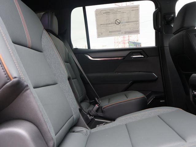2026 GMC Acadia AT4 - Photo 11