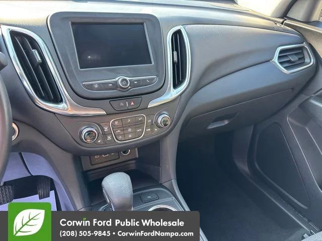 Used 2022 Blue Glow Metallic Chevrolet  image 21
