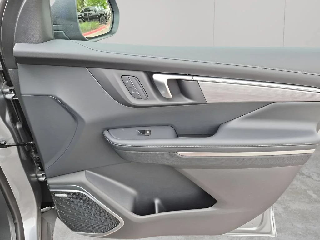 2026 Buick Enclave Preferred - Photo 14