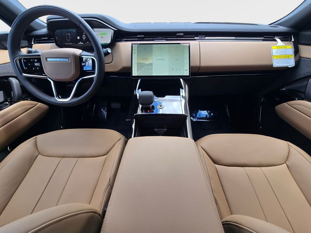 New 2026 Fuji White LAND ROVER SE image 9