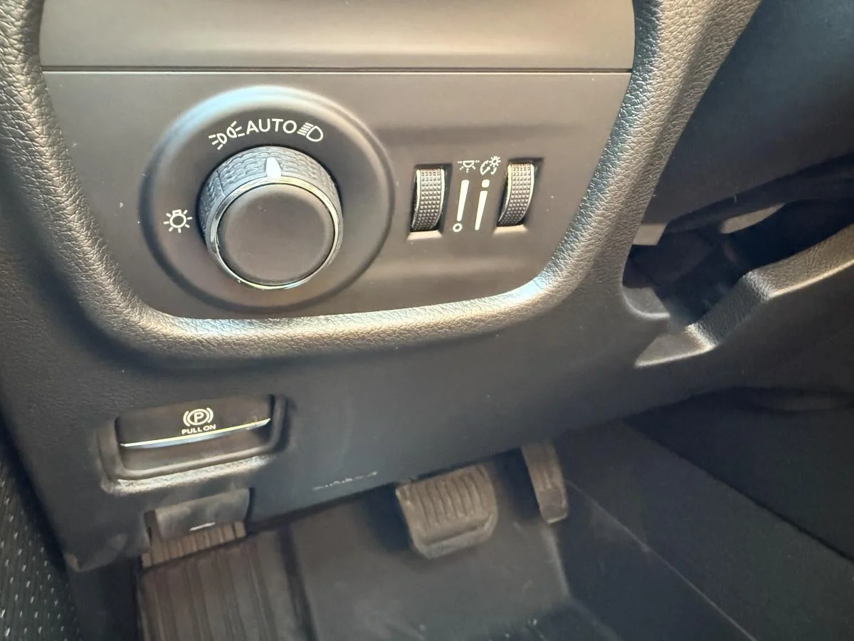 New 2026 Black Jeep Altitude image 30