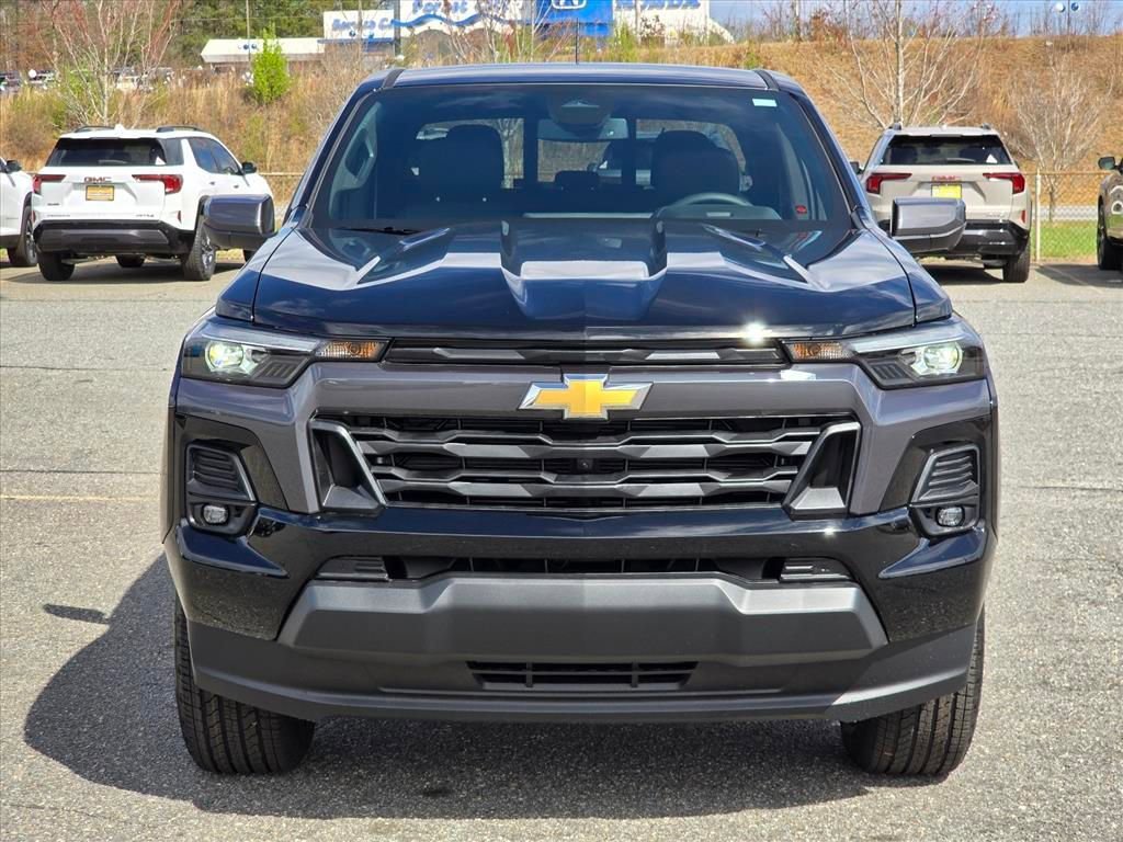 New 2026 Black Chevrolet LT image 30