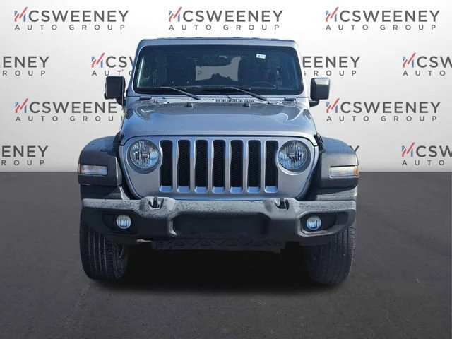 Used 2021 Silver Jeep Unlimited Sport image 8