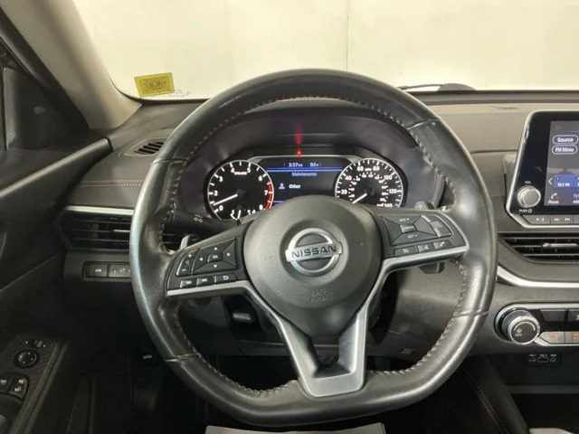 Certified Used 2022 Black Nissan 2.5 SR image 17