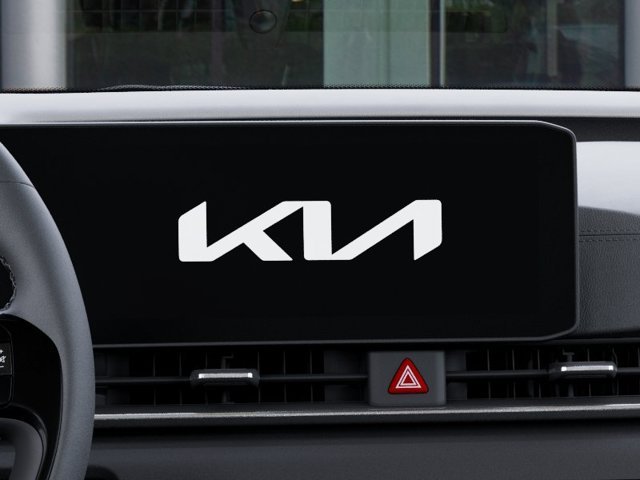 New 2027 Silver Kia EX image 20