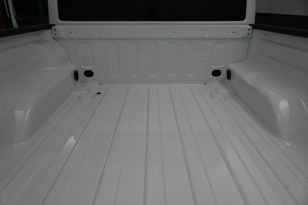 New 2026 Bright White Clear-Coat Exterior Paint Jeep Sport S image 12