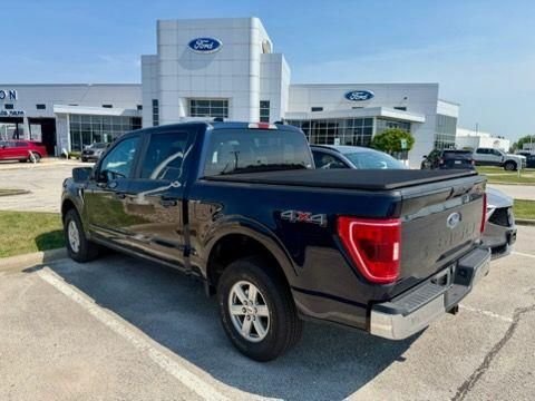 Used 2023 Blue Metallic Ford XLT image 3